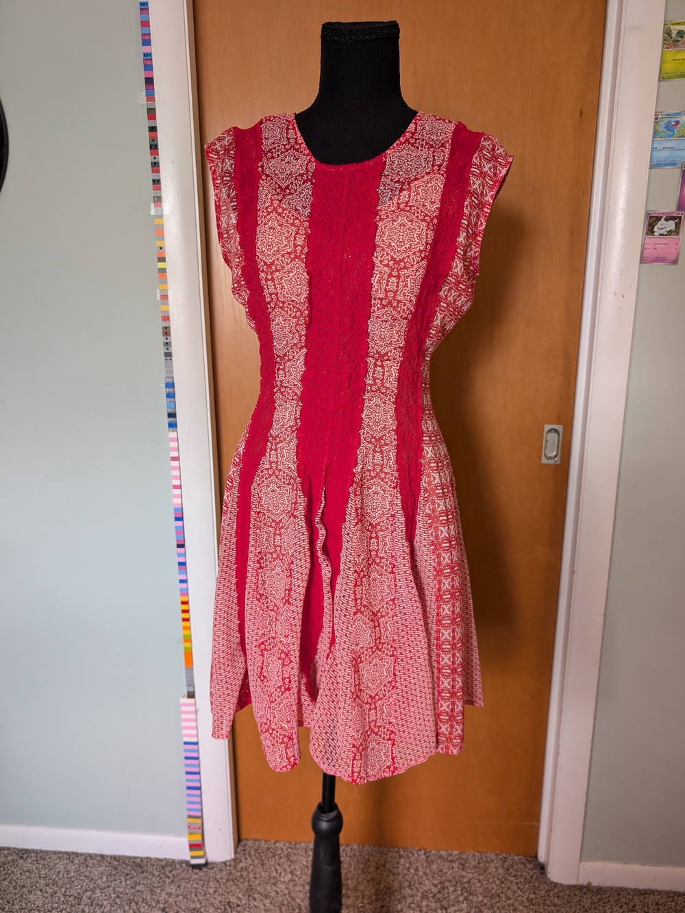 BCBGMAXAZRIA Bright Poppy Jalena Fit And Flare Dress Size 06